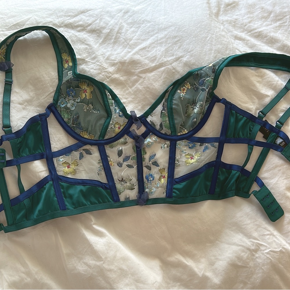 For love and lemons brassiere top